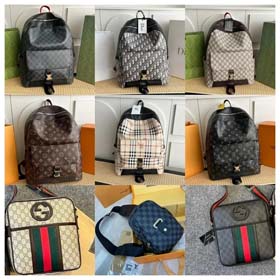 Dior Backpack large capacity travel bag for men and women  (40 CP)-0741  